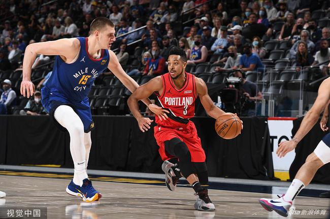 员的自信心 员的自信心