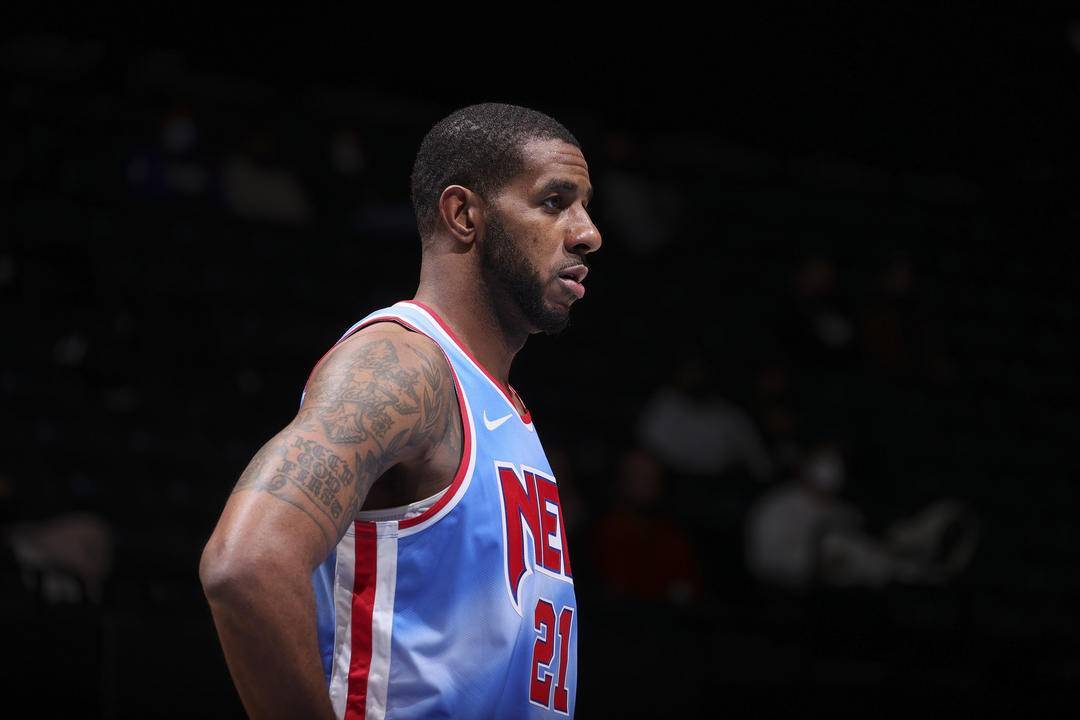 他的地板与 他的地板与