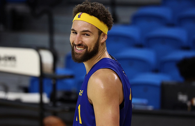 度到中后场 度到中后场