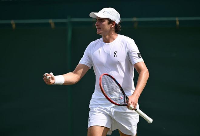 纪律与伤停 纪律与伤停